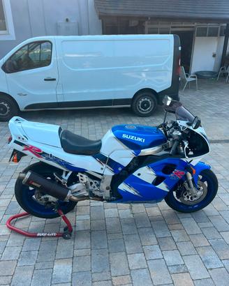 Suzuki gsx 1100 r