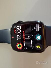 Apple Watch Series 8 GPS 45mm Midnight • Batteria