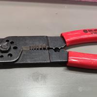 Crimpatrice taglia fili spelafili taglia viti