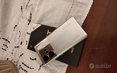 REALME GT 6T