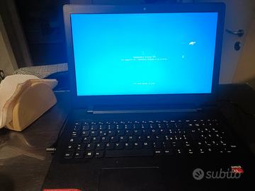 notebook  Lenovo Ideapad 110 con alimentatore 