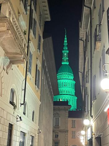 Stanza doppia con balcone e ascensore