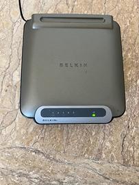 Switch belkin 10-100 fino a 5 PC
