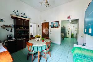 3 LOCALI A VIETRI SUL MARE