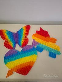 Pop it- giochi sensoriali e antistress 