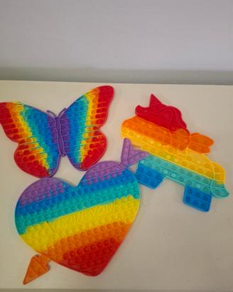 Pop it- giochi sensoriali e antistress 