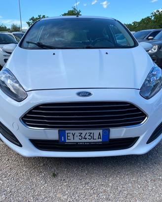 Ford Fiesta 1.5 TDCi 75CV 55 KW 3 porte Black & Wh