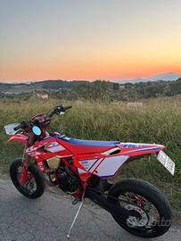 BETA 300 OMOLOGATA MOTARD