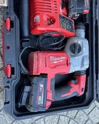 Tassellatore Milwaukee con funzione scalpello