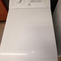 Lavatrice Electrolux carica dall 'alto 6kg