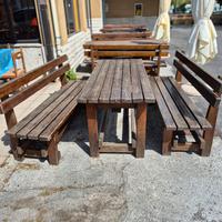 tavolo e panche