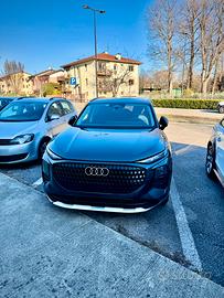 Audi Q3 TFSI Business Advance 110kw benzina mild