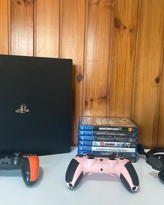 PS4 Pro + 2 Dualshock + 7 Giochi