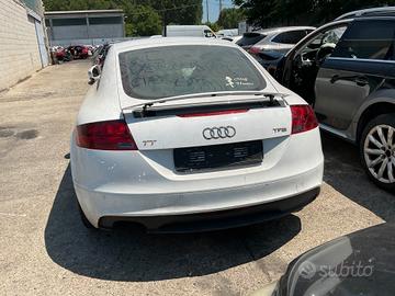 Posteriore AUDI TT 8J CDA 1.8 TFSI 2013