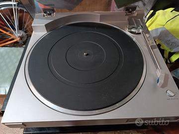 Giradischi  sony e amplificatore pioneer