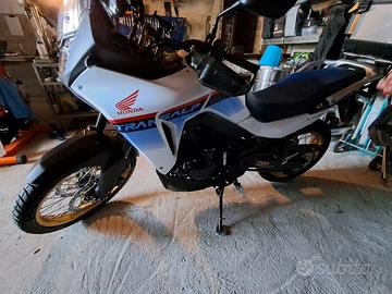 Honda Transalp 750