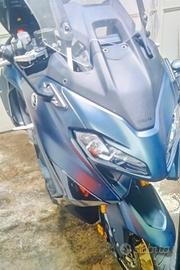 Yamaha Tmax 560