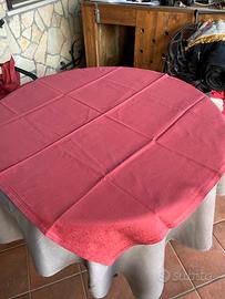 Tovaglia coprimacchia rossa