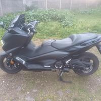 Yamaha T Max 560 - 2021