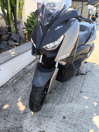 Yamaha Xmax 300