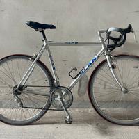Bici da corsa Alan componenti Campagnolo