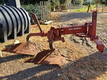 Aratro bivomere Sogema