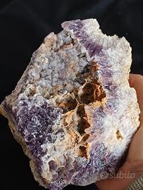 ametista grezza Toscana 