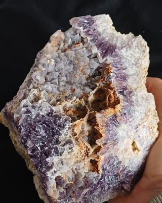ametista grezza Toscana 