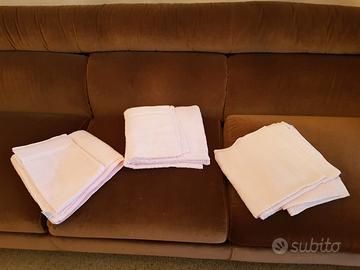 Asciugamani spugna rosa mani /bidet