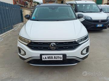 Volkswagen T-Roc 2.0 TDI SCR 150 CV DSG (PREZZO RE