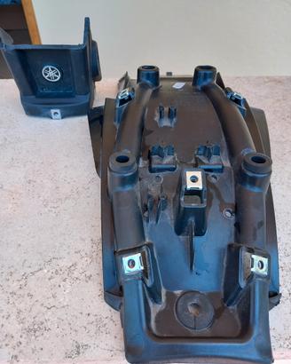 Parafango posteriore XSR700 tagliato 