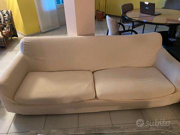 Divano marca Arflex 4 sedute