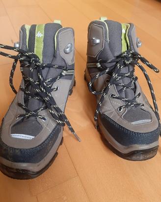 scarponcini trekking 