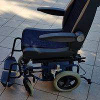 Sedile girevole disabili per autovettura