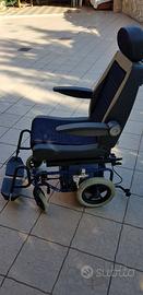 Sedile girevole disabili per autovettura