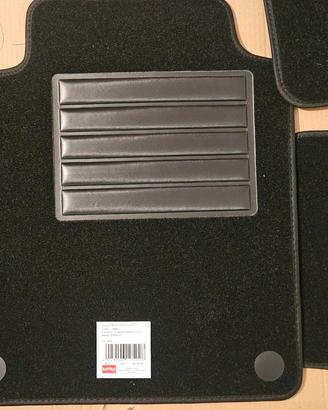 Tappetini compatibili Nissan Micra K14