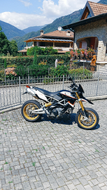 Aprilia Dorsoduro 1200