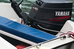 Cacciapesca con Yamaha 40 2 tempi