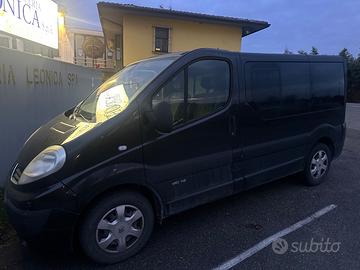 Renault Trafic Passenger