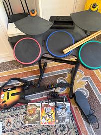 Guitar Hero Wii – Batteria + Chitarra + Microfono