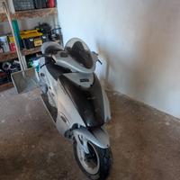 skambio con scooter due tempi