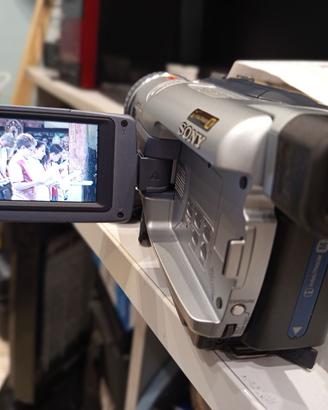 VIDEOCAMERA SONY HI 8