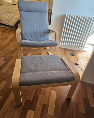 Poltrona a Dondolo Ikea Poäng con Poggiapiedi