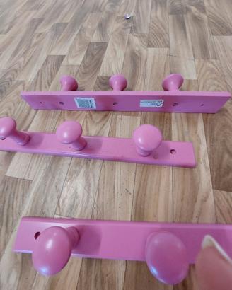 Tris  di appendini in  legno verniciato rosa Nuovi