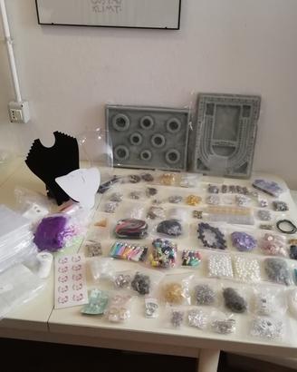Materiale per fare bijoux