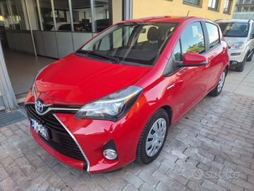 TOYOTA Yaris 1.5 Hybrid 5 porte Active