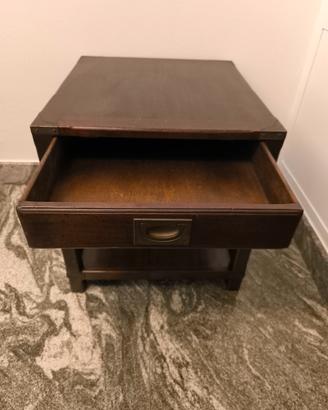 Cassettiera / tavolino stile marina inglese