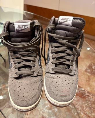 NIKE mis. 36.5