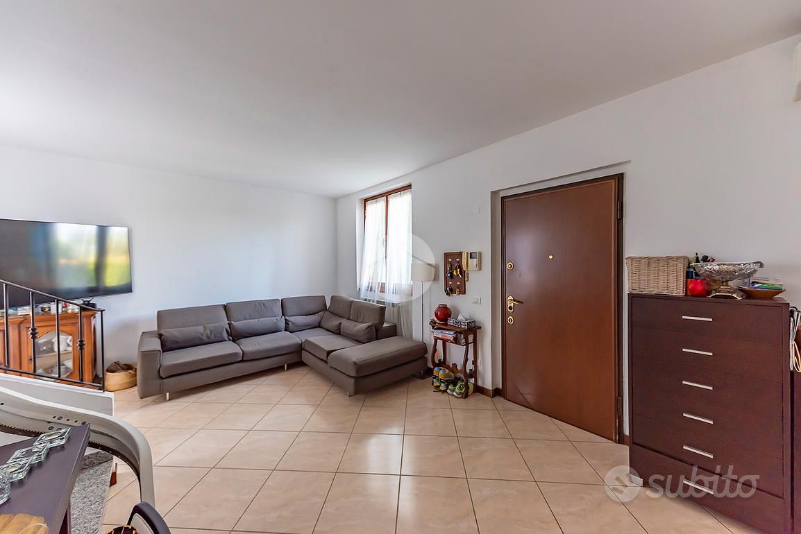 Casa – Uboldo, Ferrario - Altro