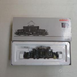 MARKLIN locomotiva 37524